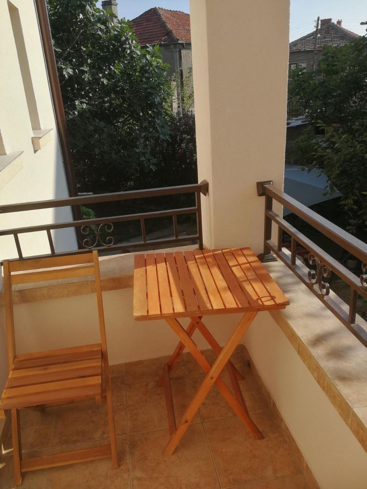 Hris Ξενοδοχείο Τσερνομόρετς Εξωτερικό φωτογραφία
